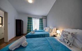 Fleur Court - Sliema 4 Bedroom Side Seaviews Apartments And Penthouse By Shortletsmalta